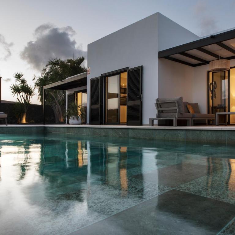 Luxurious Villa Acebo 4 bed 4 bath Private pool - Villa - 15