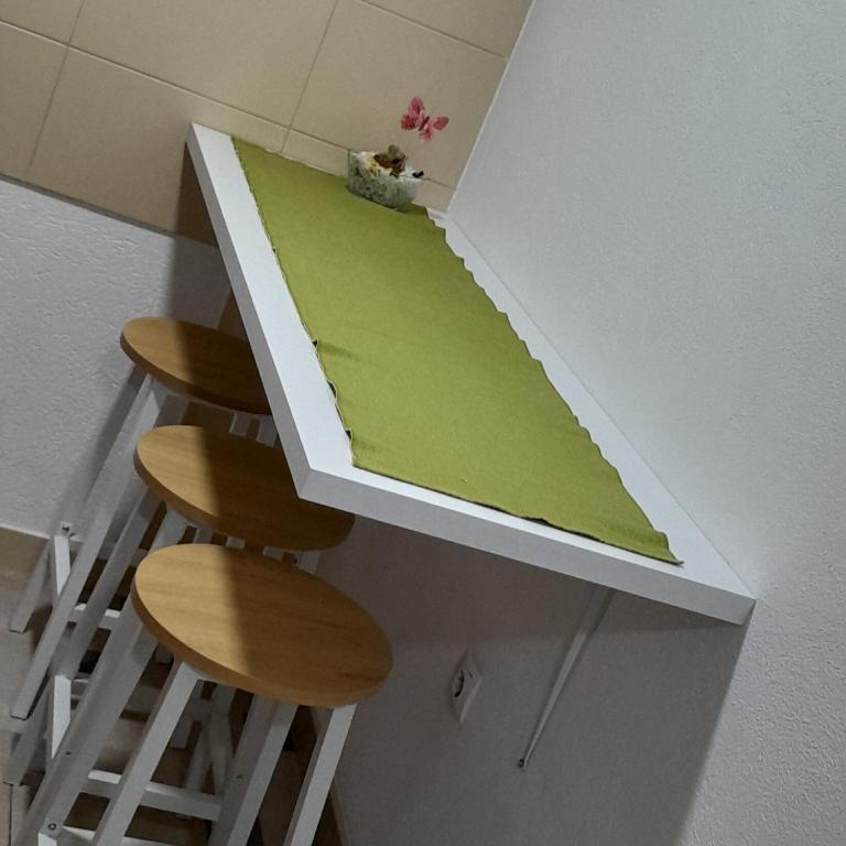 EMINA - One-Bedroom Apartment - 11