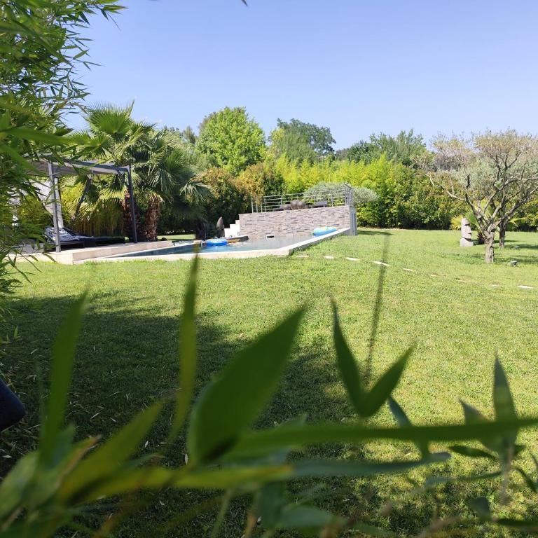 Chamarte villa piscine chauffées jardin clôturé Aix en Provence - Villa avec Piscine Privée - 21