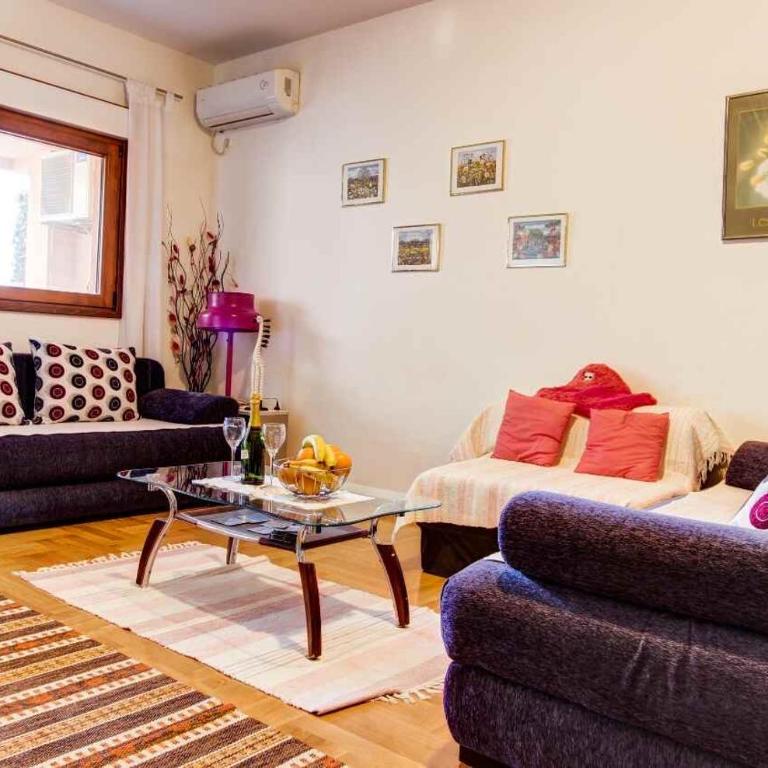 Jelena - One-Bedroom Apartment - 10
