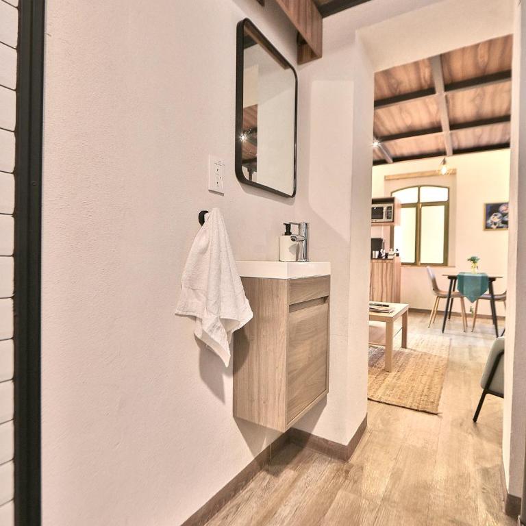 Casa di Nina - Double Room with Private Bathroom - 10