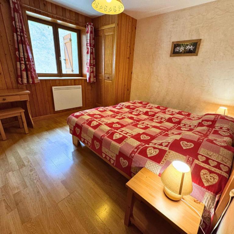 Confort 85m², 3 chambres, 5 pers, terrasse, animaux admis, St Martin de Belleville - FR-1-452-118 - Appartement 3 Chambres - 12
