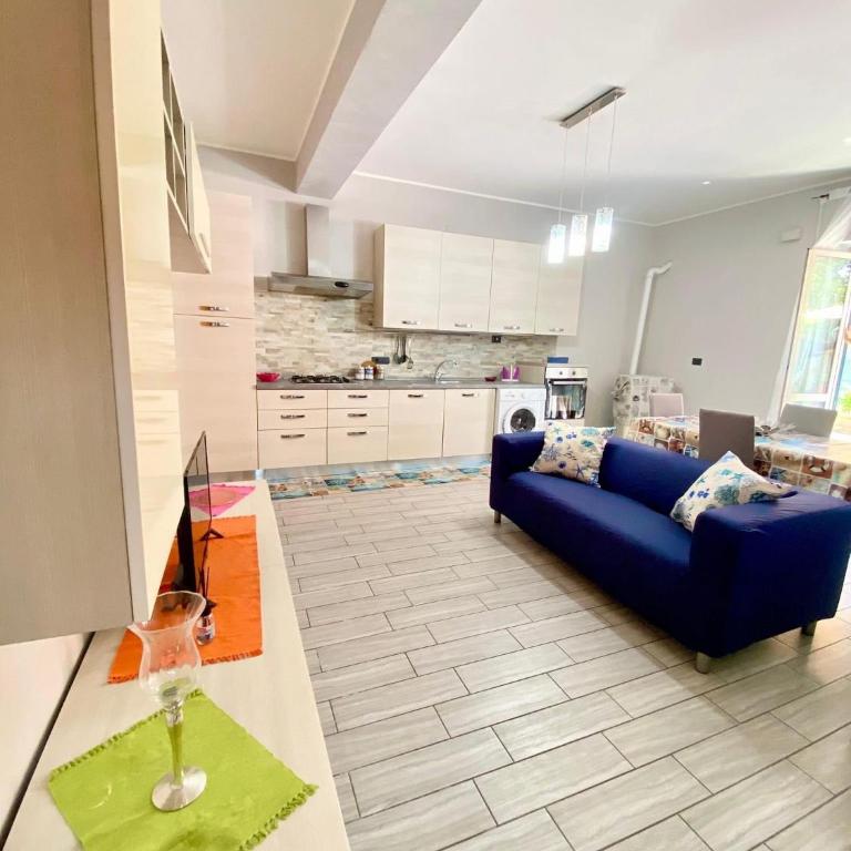 Home da Manu - Appartamento con 2 Camere da Letto - 8