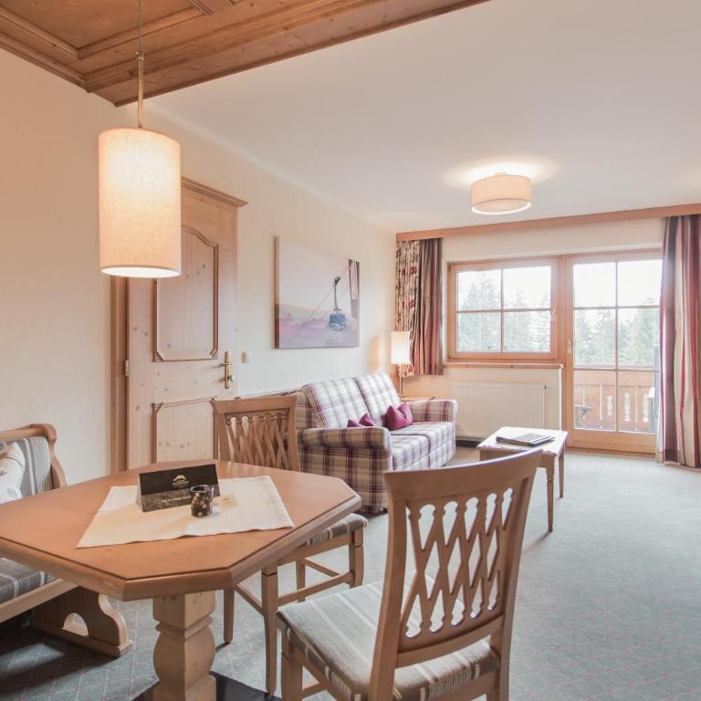 Zugspitz Resort - Standard Junior Suite mit Balkon – Nebengebäude - 4