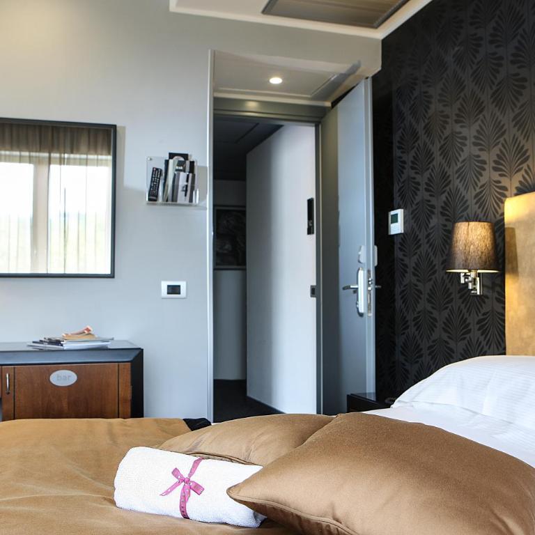 Best Western JFK Hotel - Camera Queen Comfort - 17