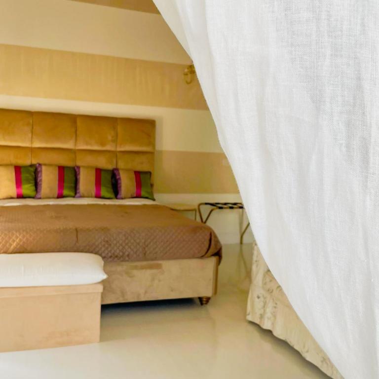 Mora Suite - Deluxe Suite - 13