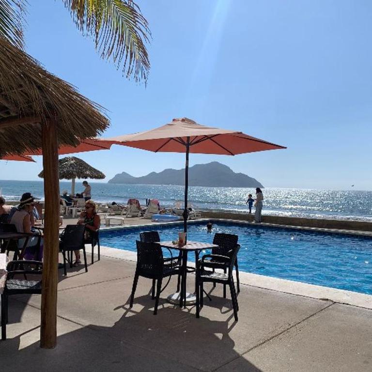 Departamento en Mazatlan zona dorada a PIE DE PLAYA - Two-Bedroom Apartment - 7