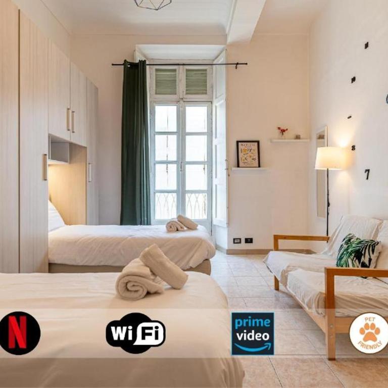 Charm in Piazza Castello - Two-Bedroom Apartment - 1