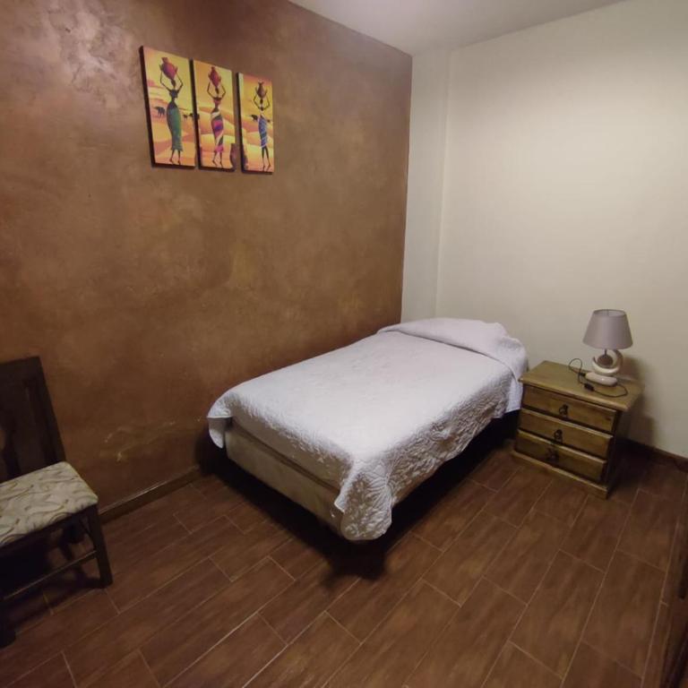 HOTEL MAISON FIORI Plaza Colon - Single Room - 1