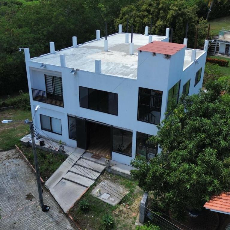 Casa Nueva en Condominio - Villa - 3