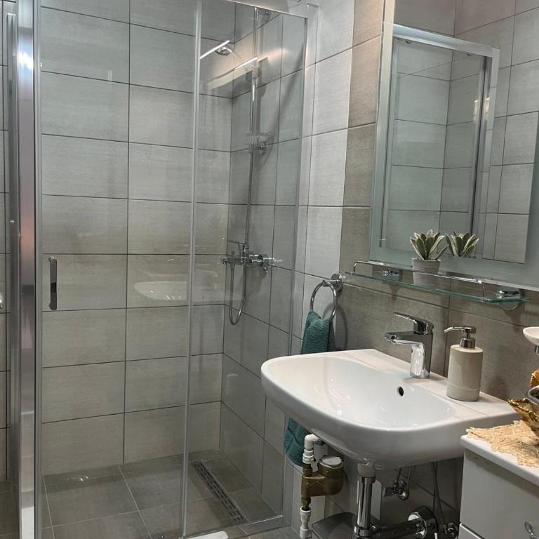 Al Paradiso Akva park - Apartman sa 1 Spavaćom Sobom - 8