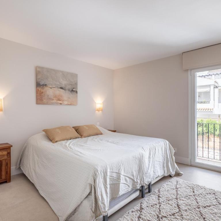 Marina Horizon Suites - Three-Bedroom Apartment - 26
