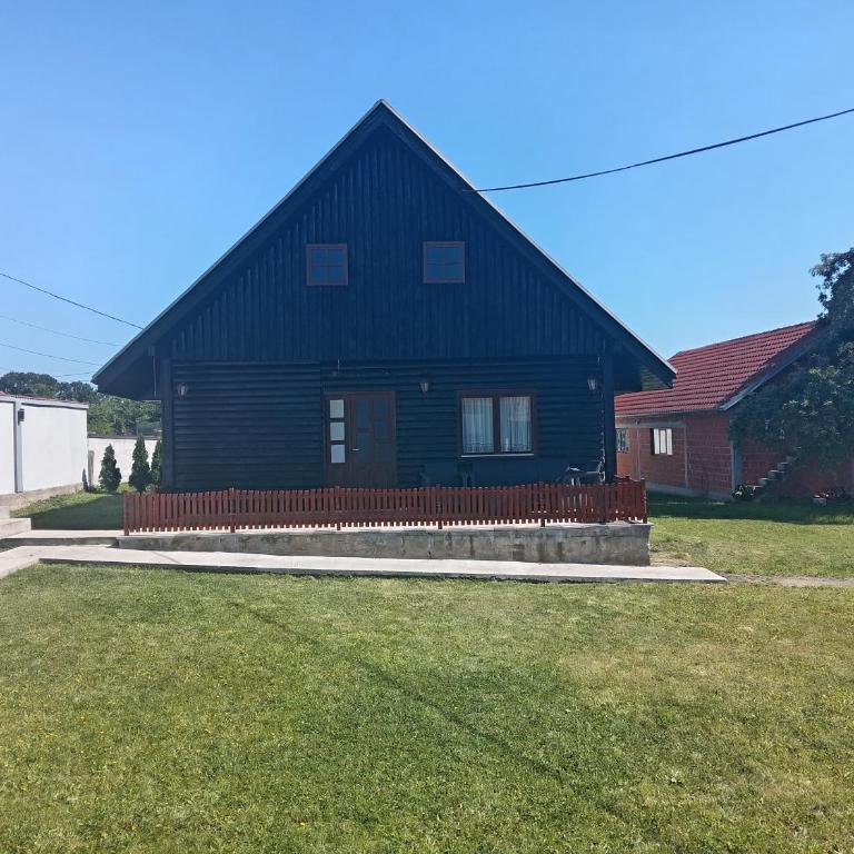 Matvik - One-Bedroom Apartment - 12