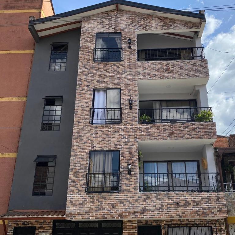 Apartamento cerca al metro y viva envigado - Apartamento de 3 dormitorios - 1