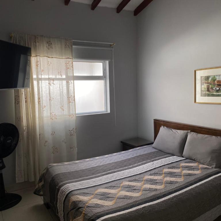 Apartamento cerca al metro y viva envigado - Apartamento de 3 dormitorios - 6