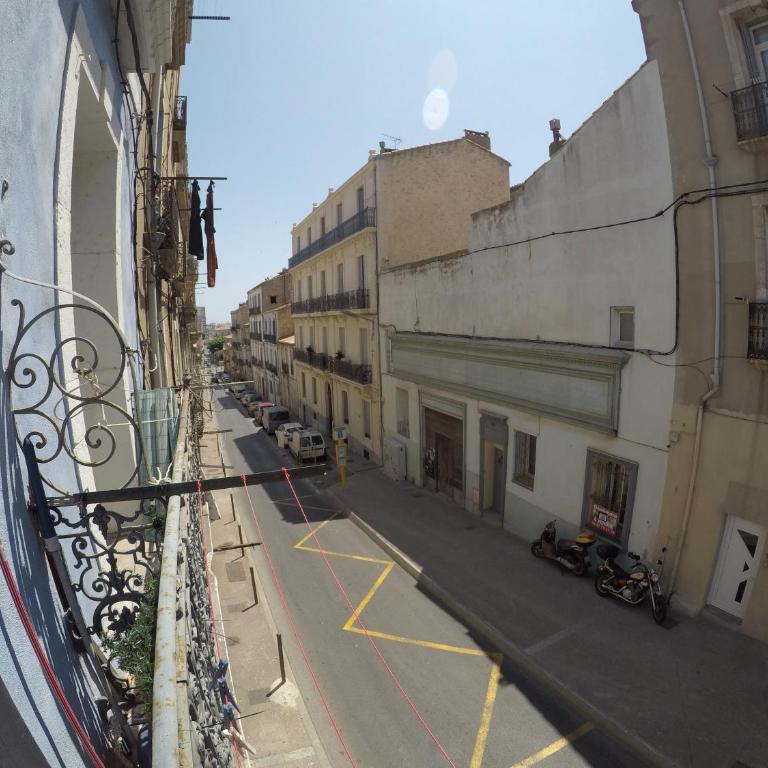 Comme sur un bateau Centre ville Mer & Etang - Appartement 1 Chambre - 8