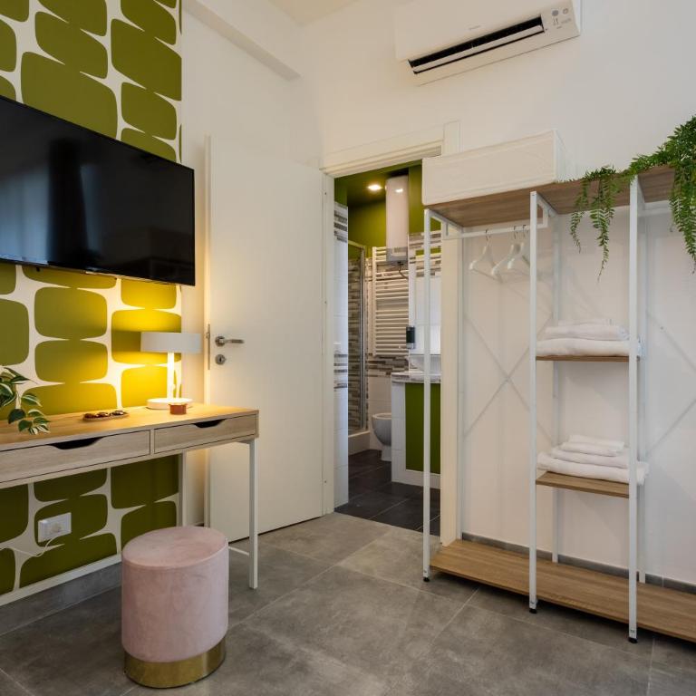 Cornelia Vatican Suites - Camera Tripla Deluxe - 7