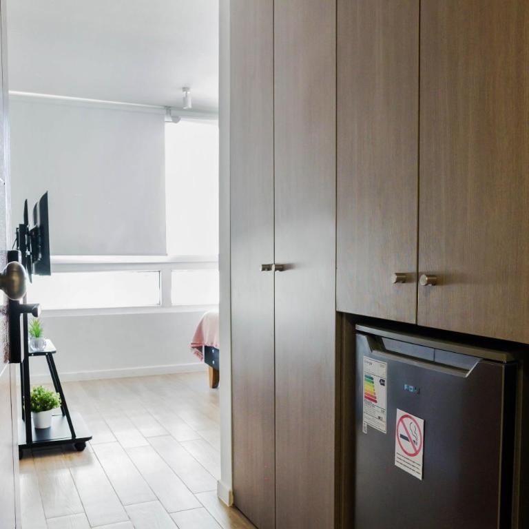 Chic Studio in Vibrant Nunoa - Estudio - 9