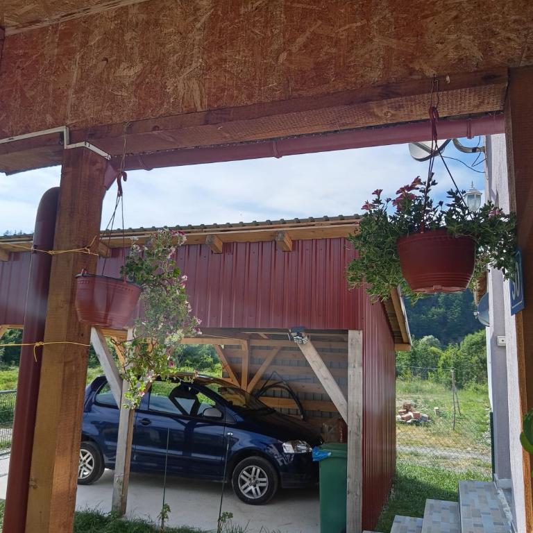 GUESTHOUSE TARA - Dvokrevetna Soba sa Bračnim Krevetom - 8