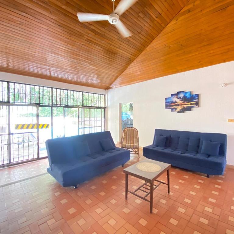 Casa de descanso con piscina privada en Melgar - Casa de 4 dormitorios - 8