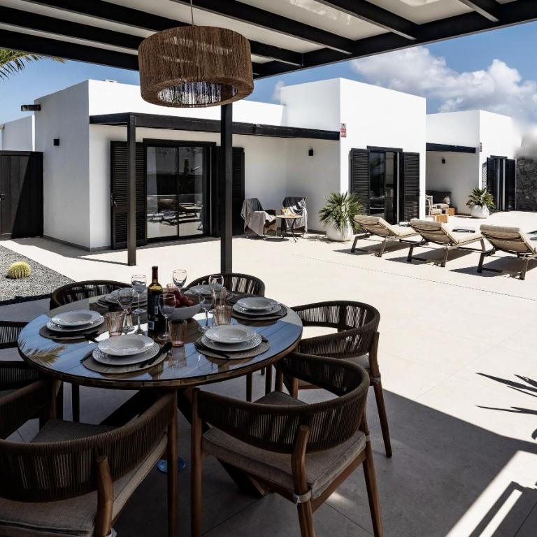 Luxurious Villa Acebo 4 bed 4 bath Private pool - Villa - 70