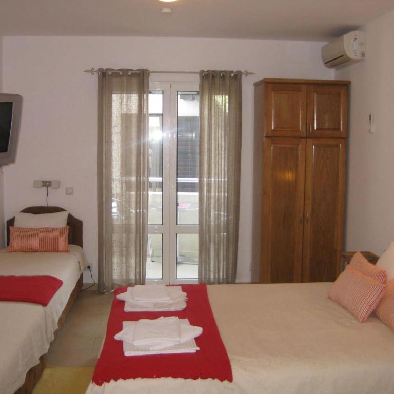 Villa ALEA - Luxury Triple Room - 13