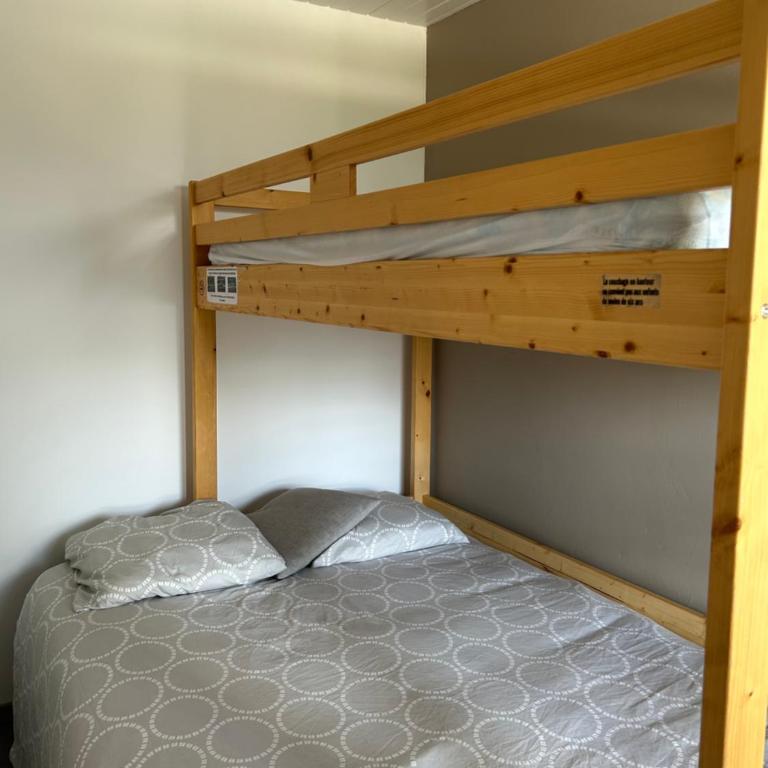 L Évidence, chaleureux 4 à 5 couchages, 1 chambre, cellier, vue dégagée, parking gratuit - Apartamento de 1 dormitorio - 14