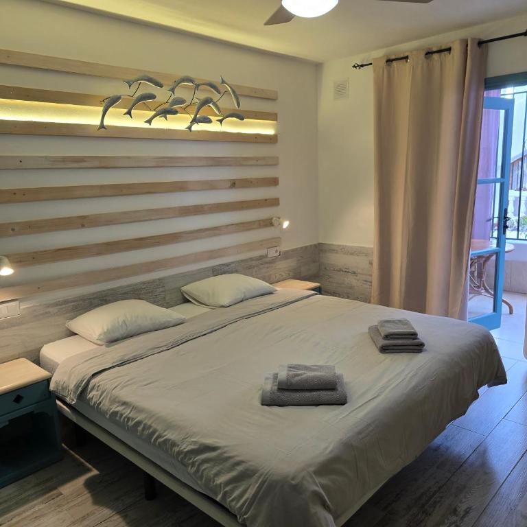 PORT ROYAL APARTMENTS, Heated pool, Speed WiFi, Terrace - Apartment - 16