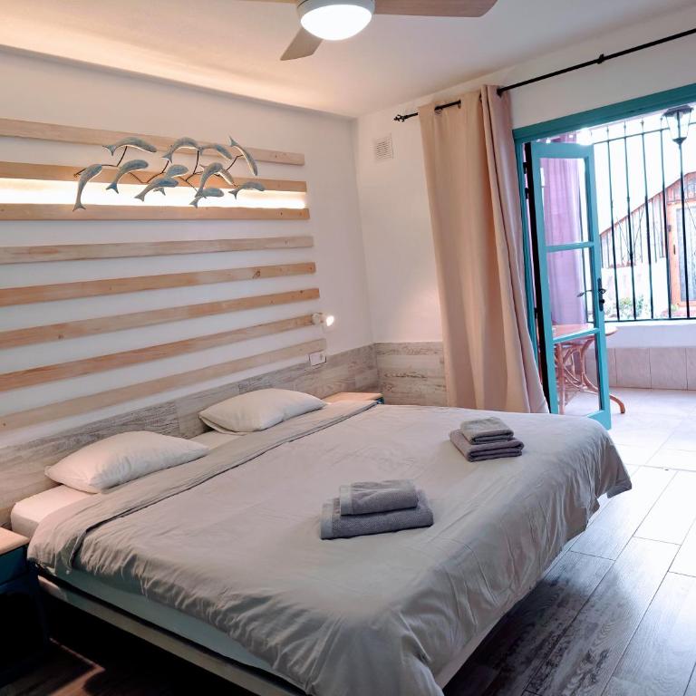 PORT ROYAL APARTMENTS, Heated pool, Speed WiFi, Terrace - Apartment - 18