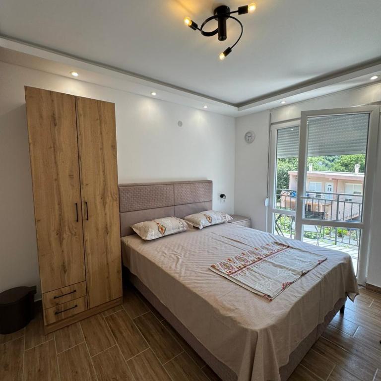 Spasic Apartments Sutomore - Apartman s 1 Spavaćom Sobom i Balkonom - 1