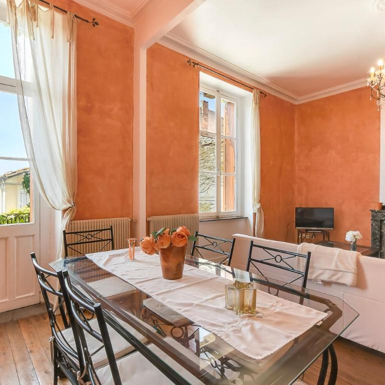 Les Bellevue Cité "3 Apartments, 1 with Garden & Private Parking, Aircon, WiFi, Free Public Car Park, 1 km from Cité" - Apartment mit 3 Schlafzimmern mit Parkblick - 19