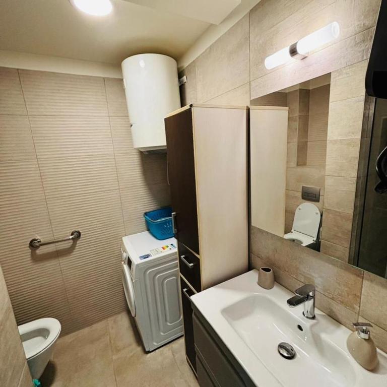 Lazure apartment - One-Bedroom Apartment - 10