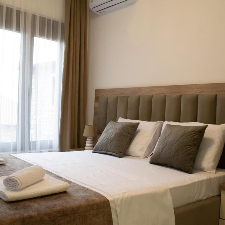 Anesa Old Town Apartments - Quadruple Room - 7