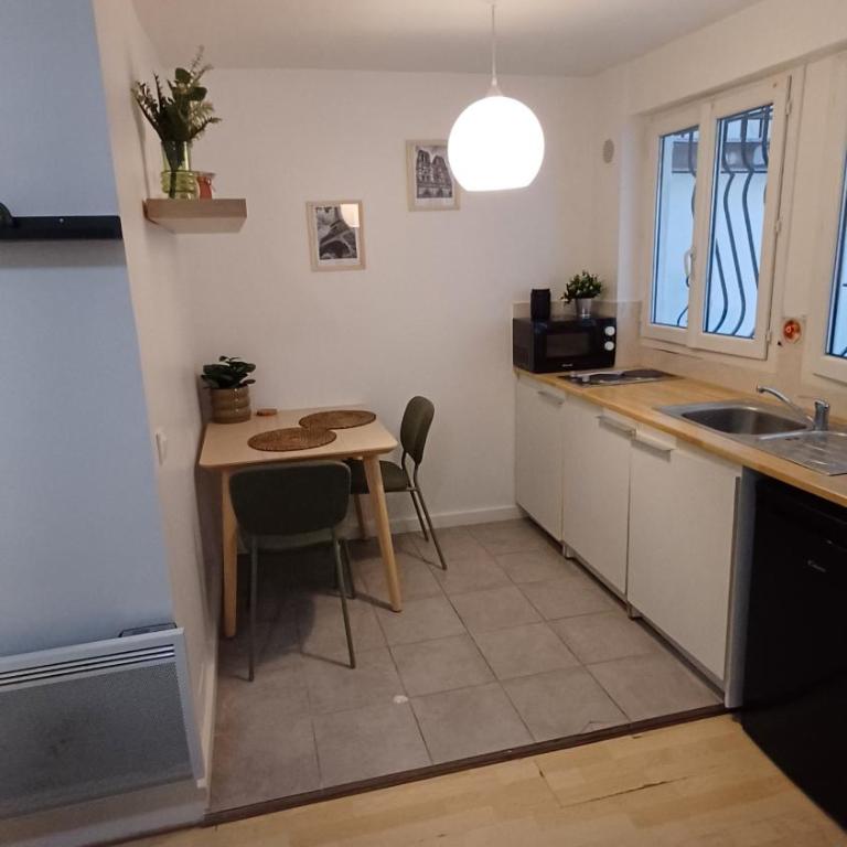 Studio dans le 17eme - Appartement - Rez-de-Chaussée - 5