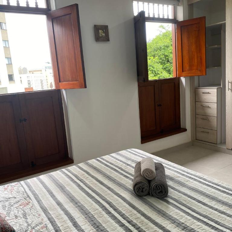 Arboleda de San Antonio Cali - Deluxe One-Bedroom Apartment with City View - 7