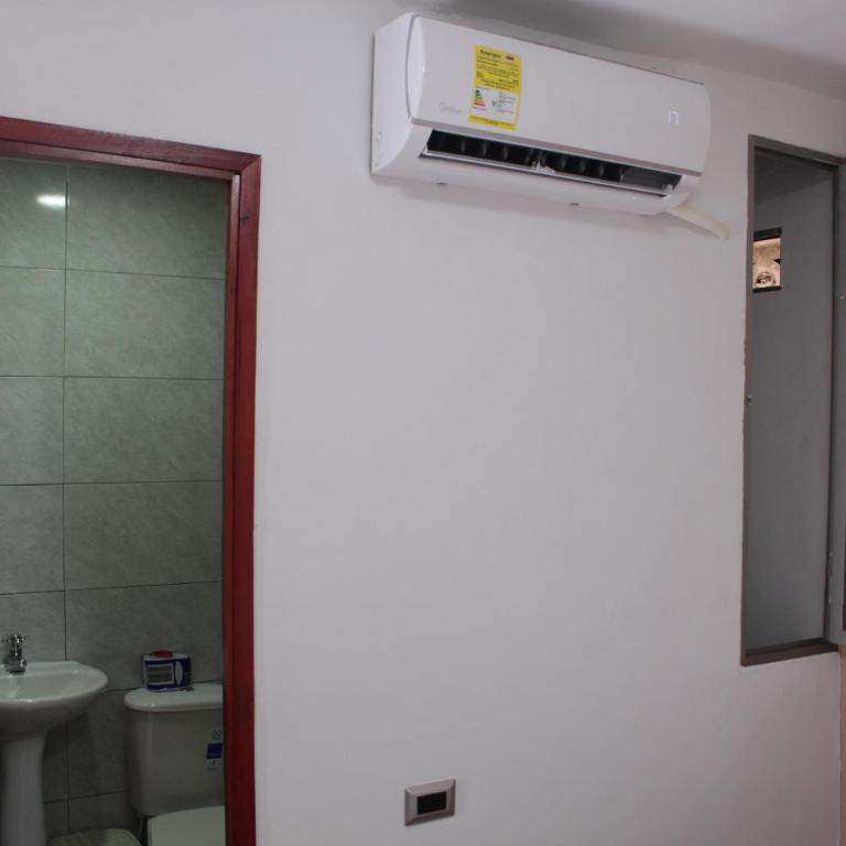 Hospedaje san gabriel - Habitación Doble con baño privado - 7