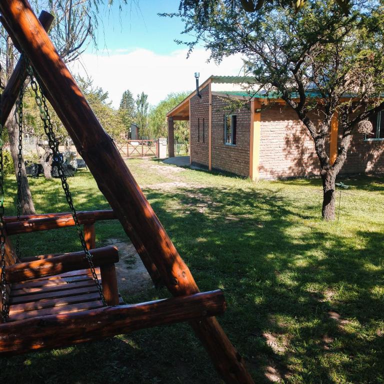 Cabañas Almafuerte - Two-Bedroom House - 11