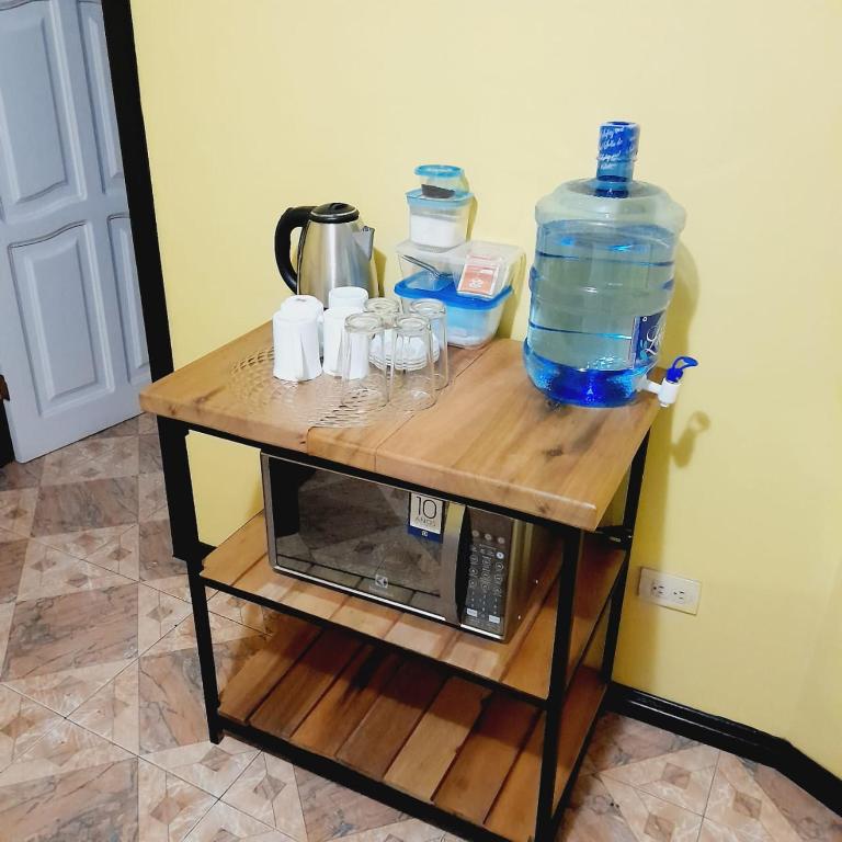 Hospedaje SOL DE VERANO - Habitación Familiar con baño privado - 8