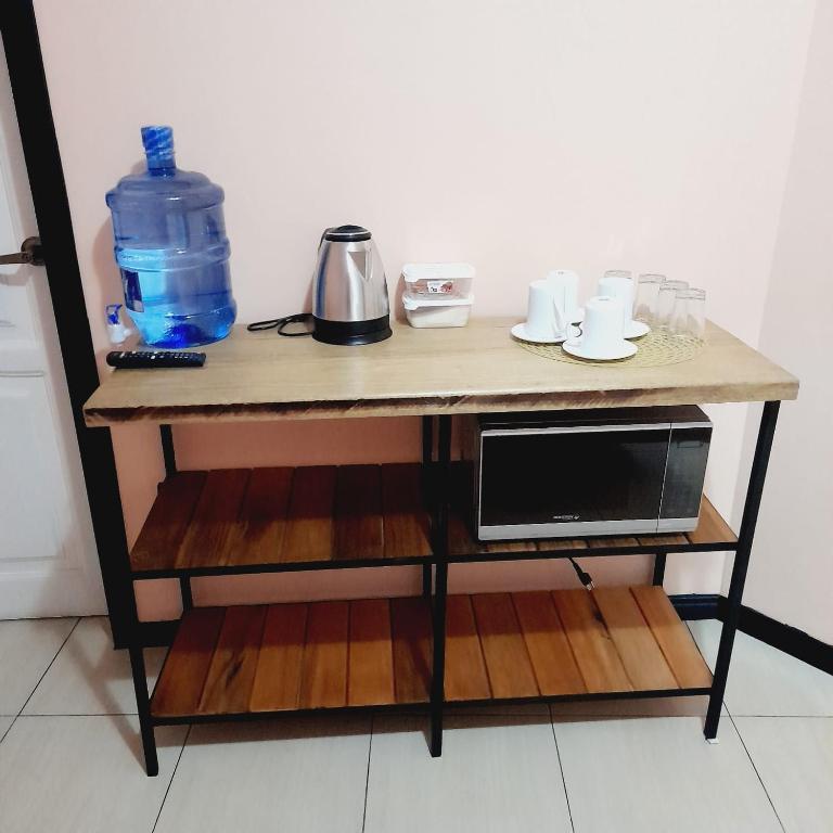 Hospedaje SOL DE VERANO - Habitación con cama extragrande. - 8