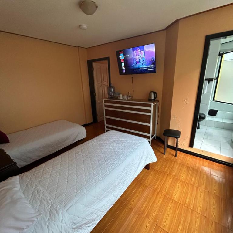 Hospedaje SOL DE VERANO - Habitación Doble - 2