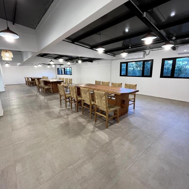 Moderno Dpto cerca del aeropuerto 1 dormitorio, Piscina, Gym, Cancha padel, CoWorking - Two-Bedroom Apartment - 23