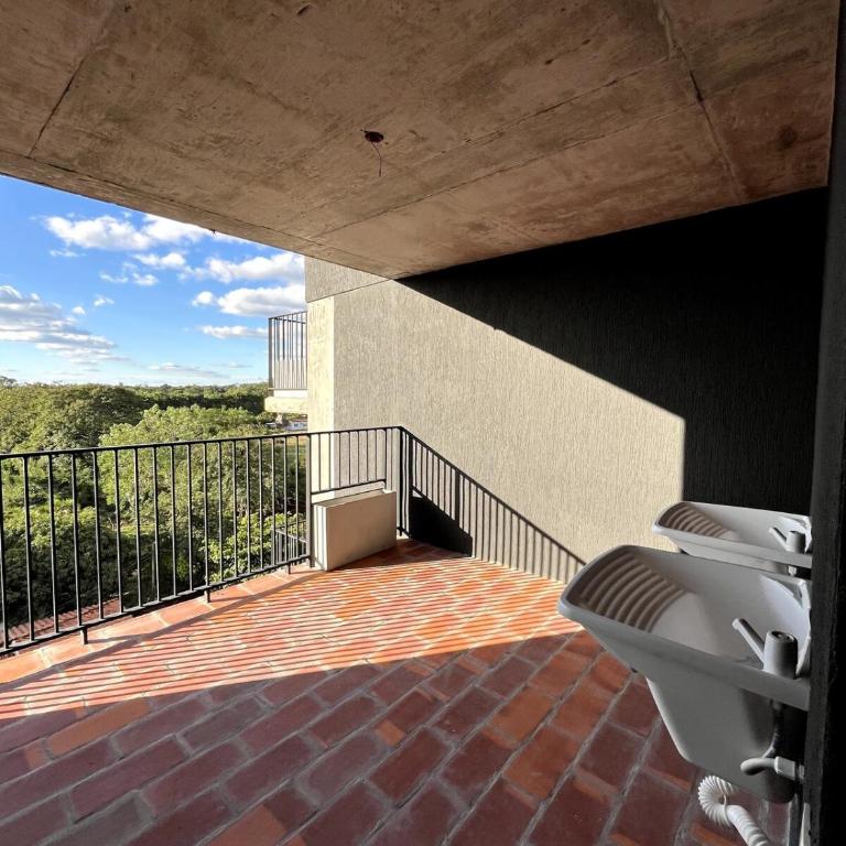 Moderno Dpto cerca del aeropuerto 1 dormitorio, Piscina, Gym, Cancha padel, CoWorking - Two-Bedroom Apartment - 27