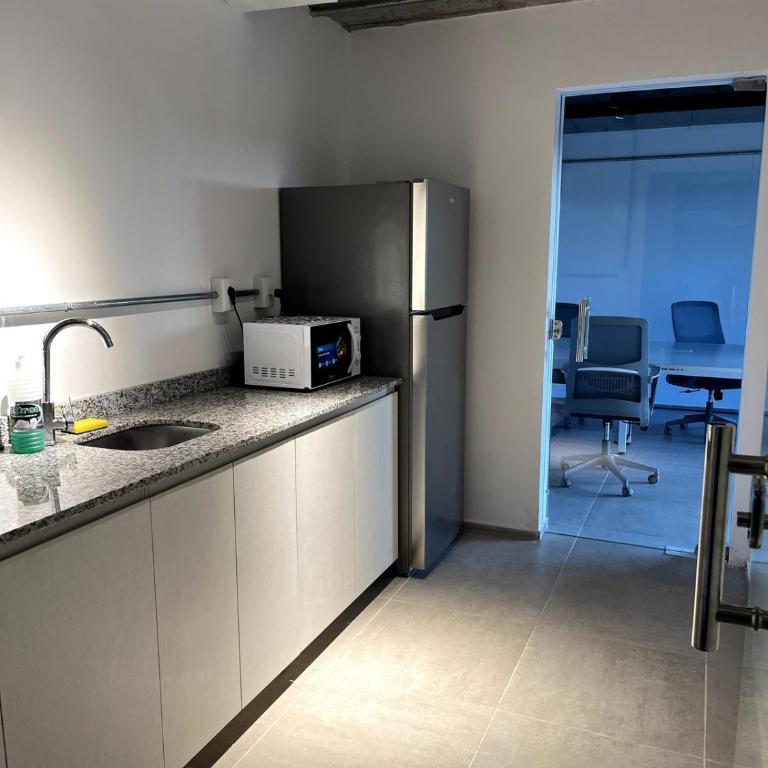 Moderno Dpto cerca del aeropuerto 1 dormitorio, Piscina, Gym, Cancha padel, CoWorking - Two-Bedroom Apartment - 40