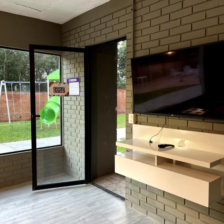 Moderno Dpto cerca del aeropuerto 1 dormitorio, Piscina, Gym, Cancha padel, CoWorking - Two-Bedroom Apartment - 50