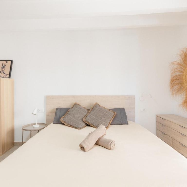 Comfort & Charm in the Center - Two-Bedroom Apartment - 4