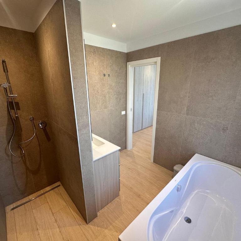 Mareblu 45 - Seaview Luxury Apartment - Appartamento con 2 Camere da Letto e Vista Mare - 13