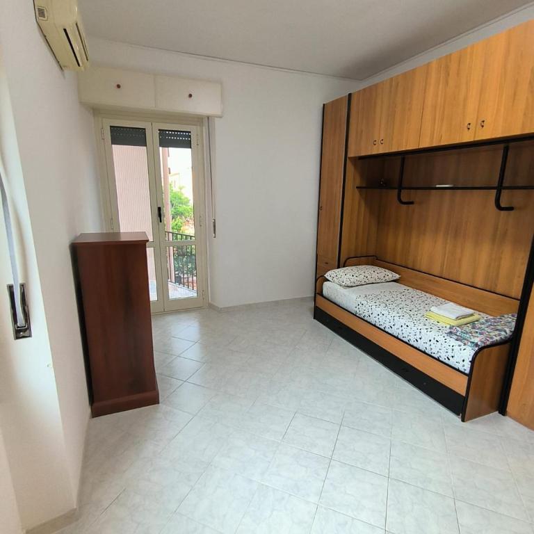 Casa via Bolzano 2 - Appartamento con 2 Camere da Letto - 3