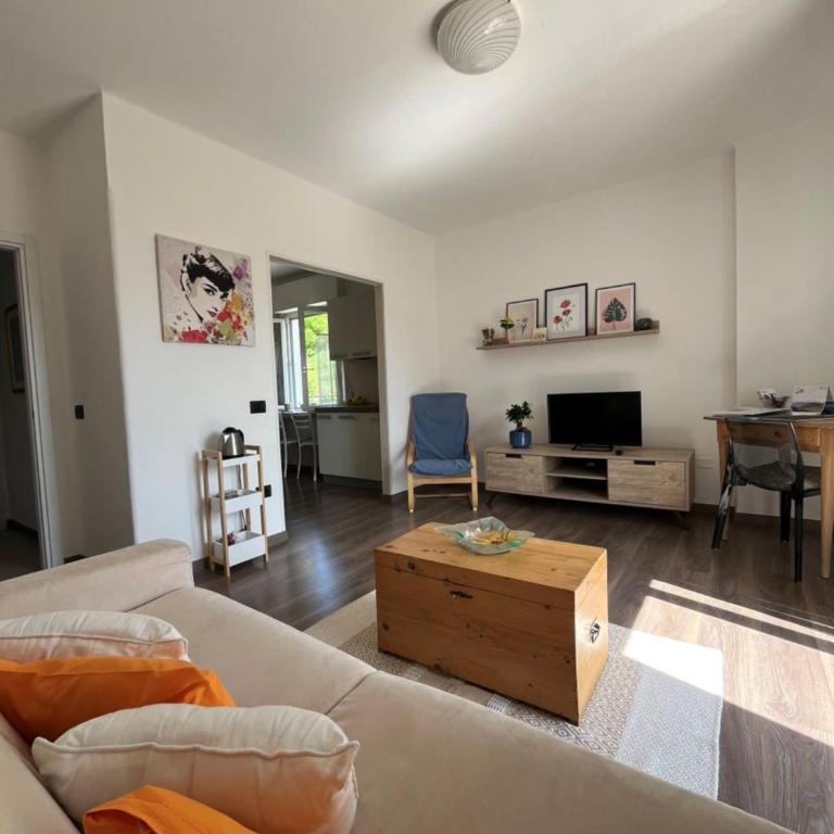THE SUNFLOWER APARTMENT - Apartment with Balcony - 3