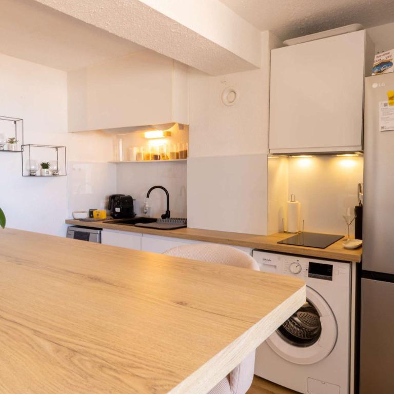Appartement Cosy avec Vue Mer au 4e - Appartement - Vue sur Mer - 38