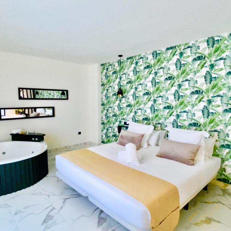 Reina Victoria La Plaza - Square Suite - 4